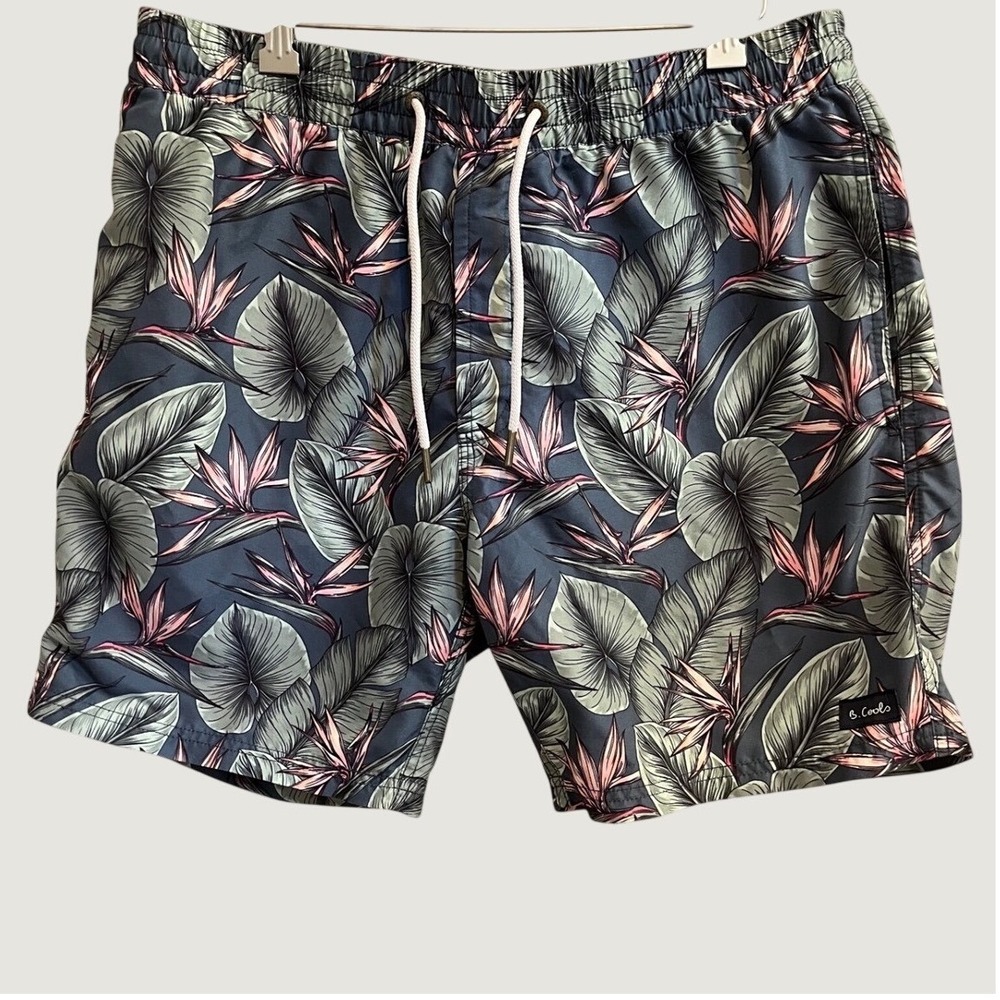 Barney Cools Swim Trunks Mens 36 Blue Tropical Bird of Paradise Floral Shorts